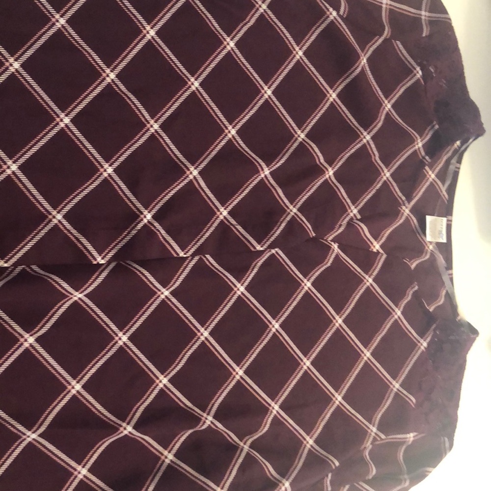 V-neck shirt